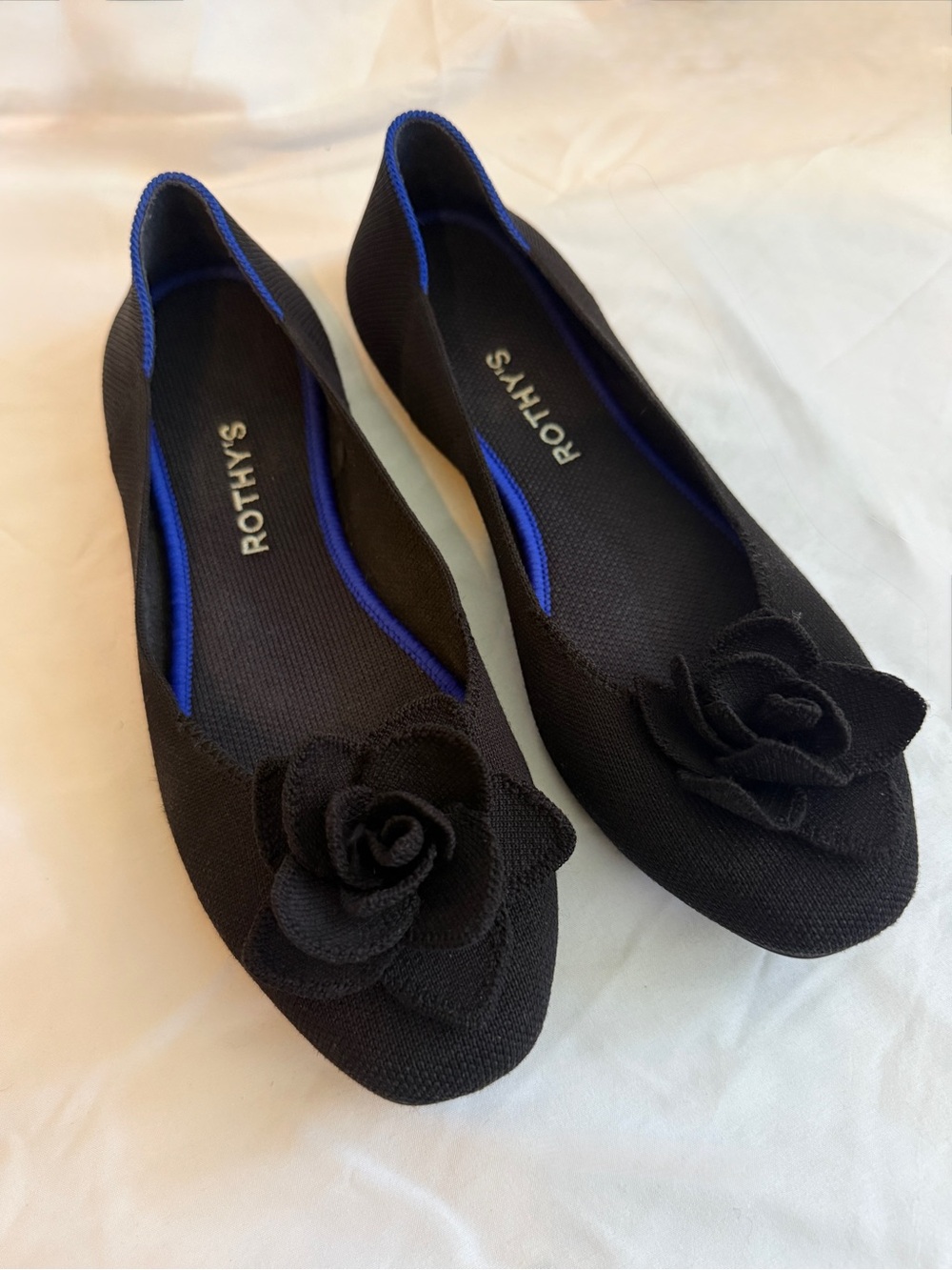 Rothy's Black Flower Petal Square Ballet Flats with round toe Size 9.5